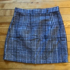 Houndstooth mini skirt S